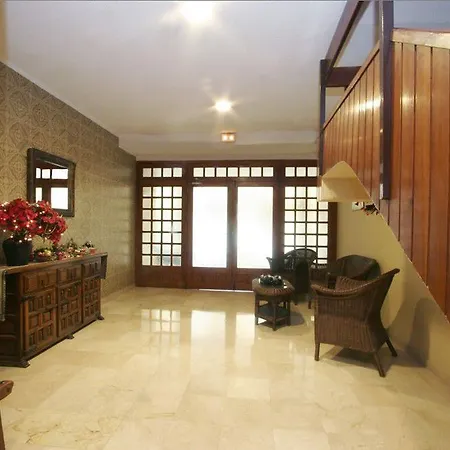 Ribera Apartmán *